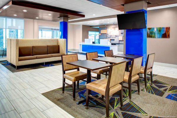 Holiday Inn Express & Suites COLDWATER (Coldwater)
